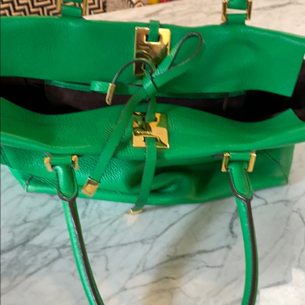 Michael Kors Collection - Picture 3 of 5